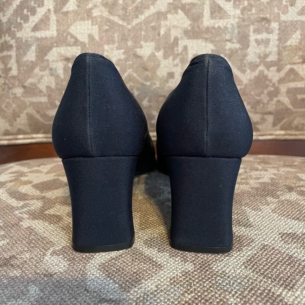 Stuart Weitzman Black Block Heels Size 7.5n - image 3